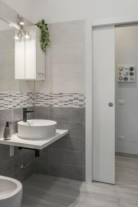Ferienwohnung Ca' Lucia - Affitti Brevi Italia Mailand Exterior foto